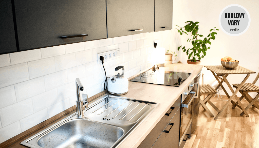 Pronájem bytu 2+kk 45 m², Petřín, Karlovy Vary, Karlovarský kraj Pronájem bytu 2+kk 45 m², Petřín, Karlovy Vary, Karlovarský kraj