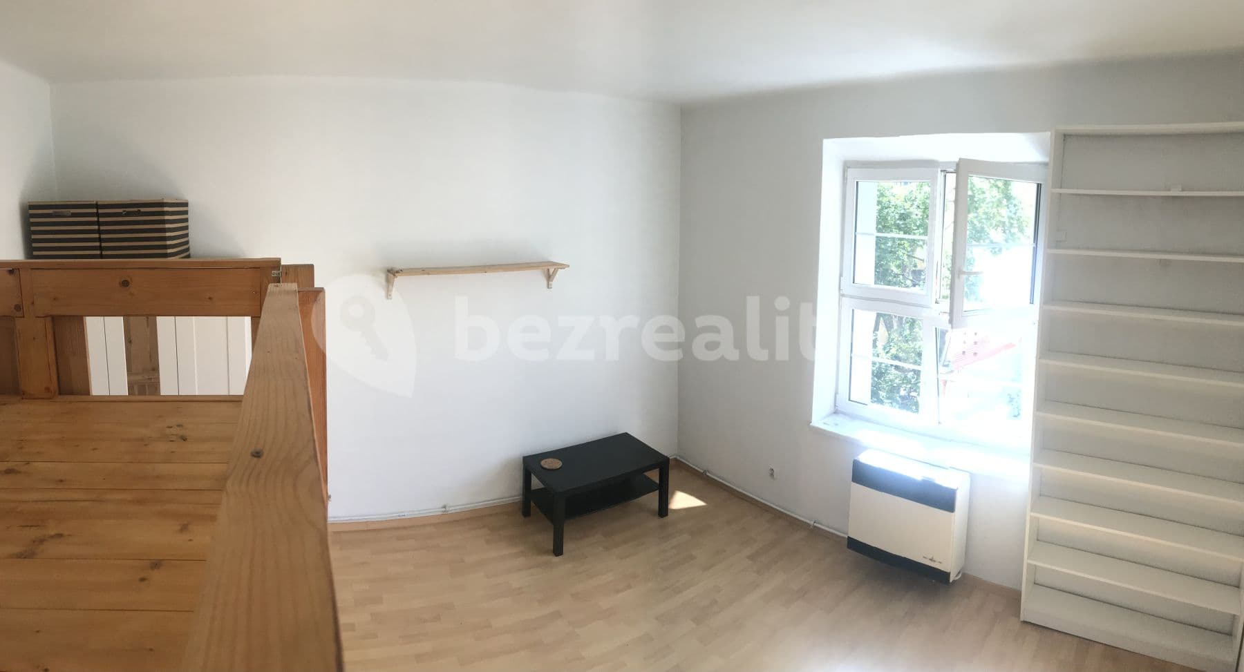 Pronájem bytu 1+1 44 m², Adamovská, Praha, Praha Pronájem bytu 1+1 44 m², Adamovská, Praha, Praha