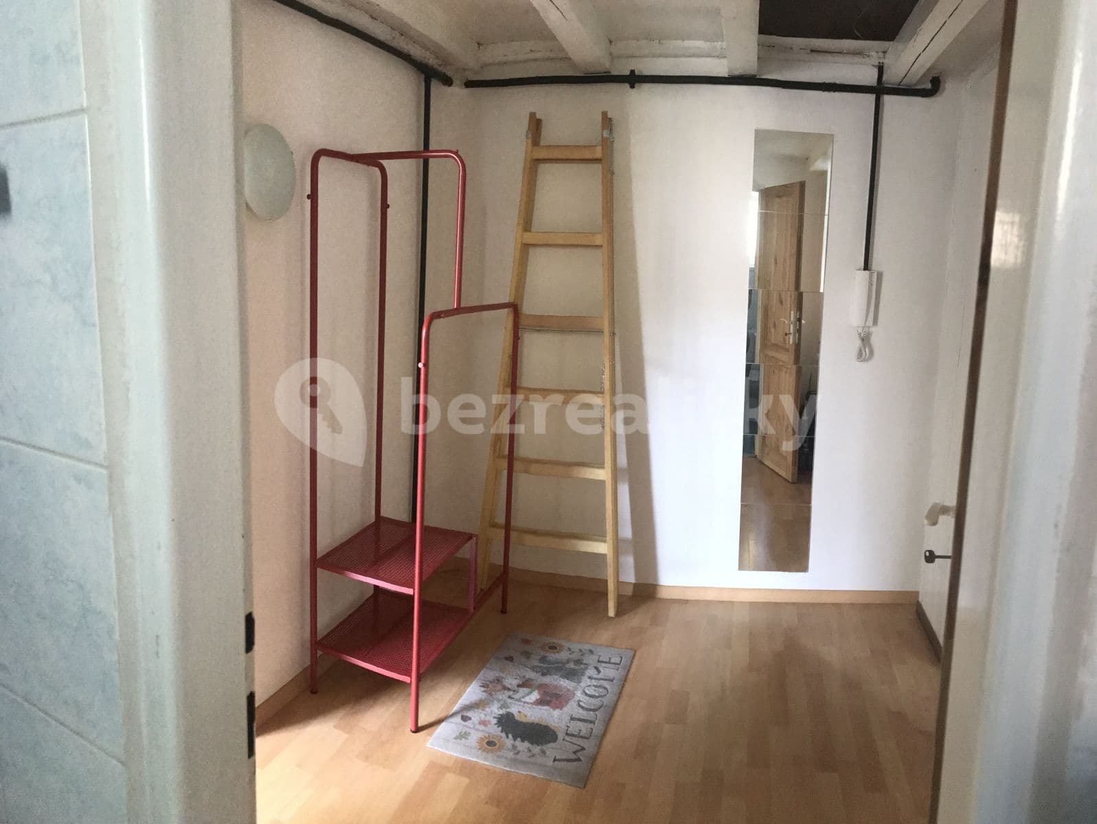 Pronájem bytu 1+1 44 m², Adamovská, Praha, Praha Pronájem bytu 1+1 44 m², Adamovská, Praha, Praha