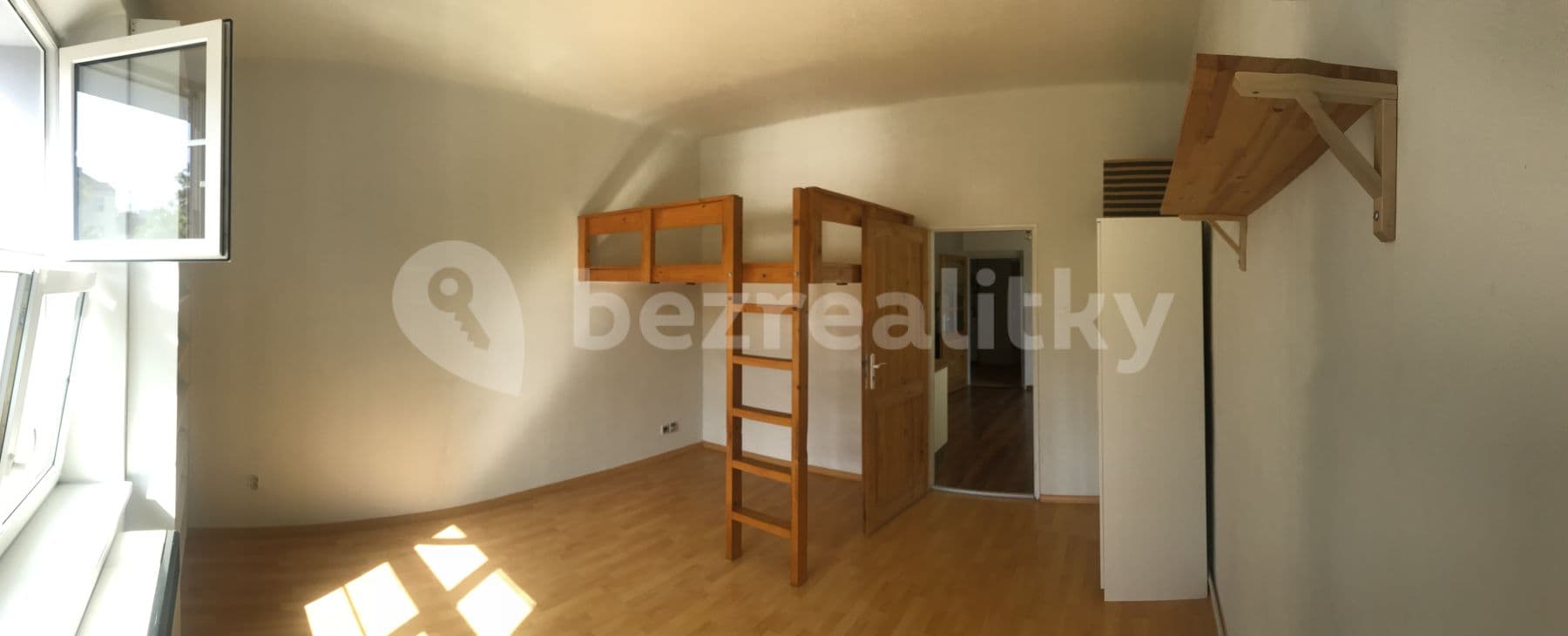 Pronájem bytu 1+1 44 m², Adamovská, Praha, Praha Pronájem bytu 1+1 44 m², Adamovská, Praha, Praha