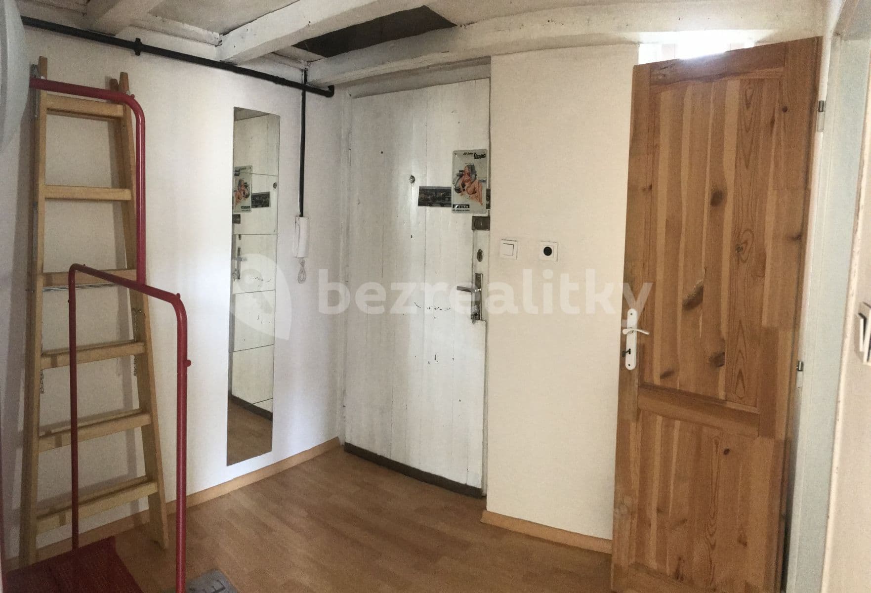 Pronájem bytu 1+1 44 m², Adamovská, Praha, Praha Pronájem bytu 1+1 44 m², Adamovská, Praha, Praha