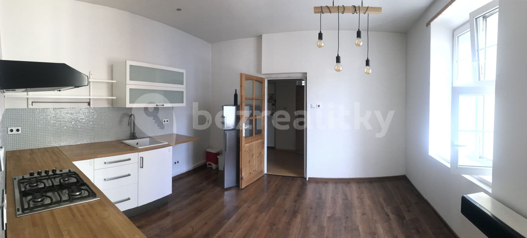 Pronájem bytu 1+1 44 m², Adamovská, Praha, Praha Pronájem bytu 1+1 44 m², Adamovská, Praha, Praha