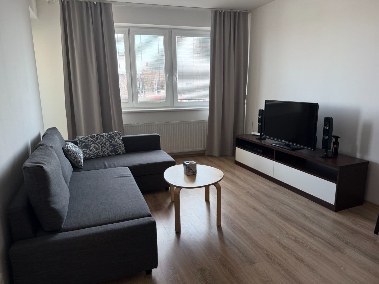 Pronájem bytu 2+kk 52 m², Nárožní, Praha, Praha Pronájem bytu 2+kk 52 m², Nárožní, Praha, Praha