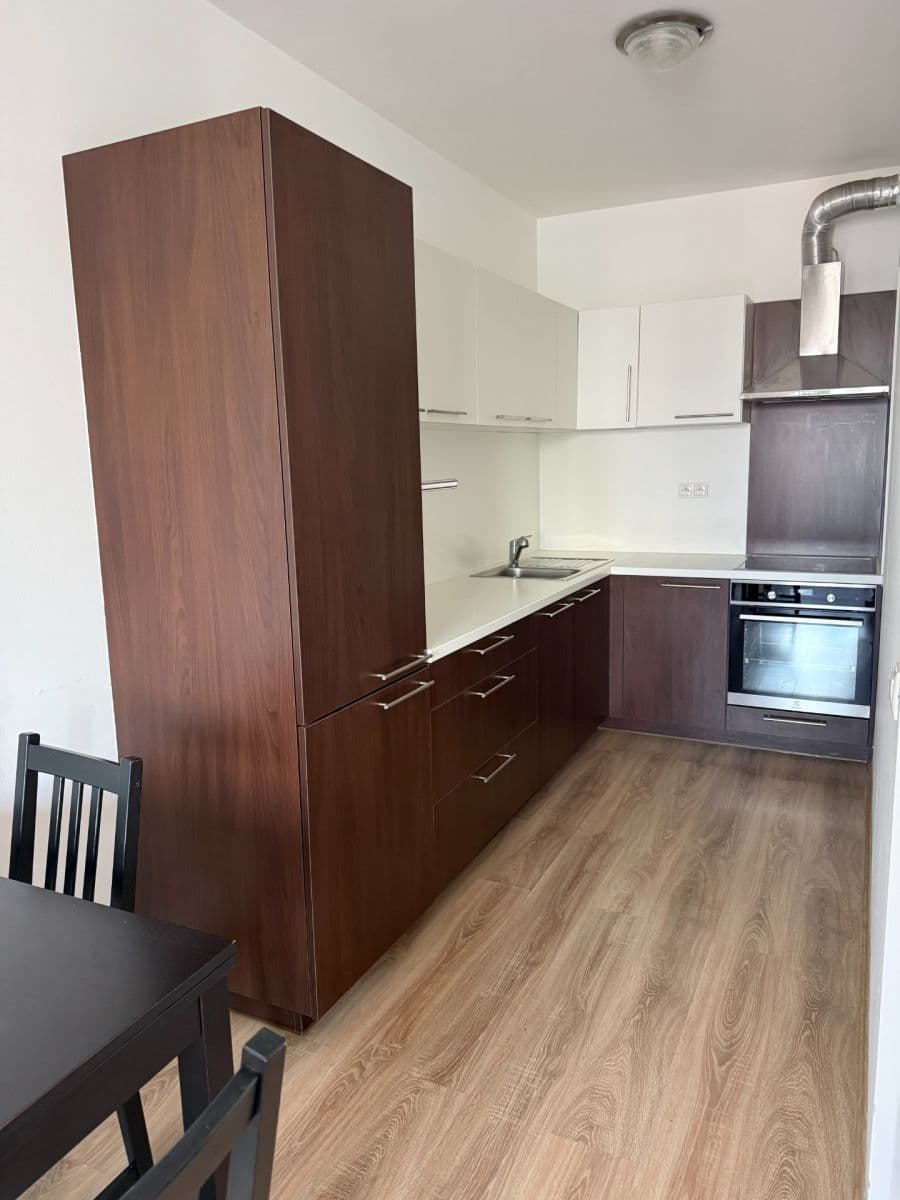 Pronájem bytu 2+kk 52 m², Nárožní, Praha, Praha Pronájem bytu 2+kk 52 m², Nárožní, Praha, Praha