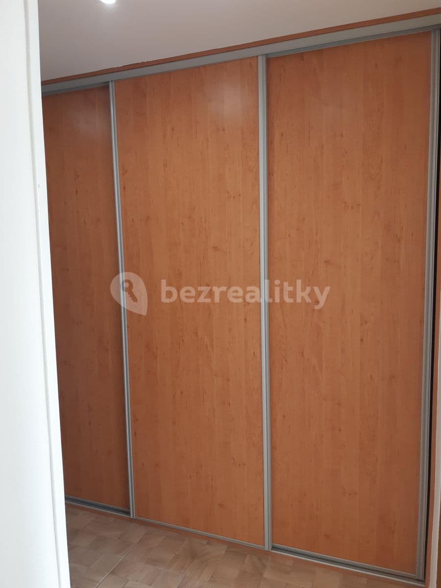 Pronájem bytu 2+kk 41 m², U Hvězdy, Kladno, Středočeský kraj Pronájem bytu 2+kk 41 m², U Hvězdy, Kladno, Středočeský kraj