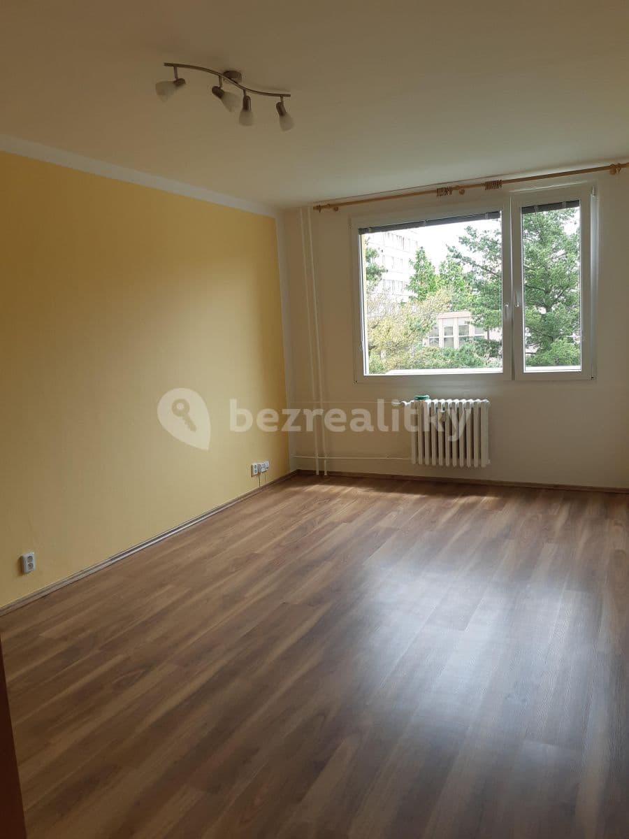 Pronájem bytu 2+kk 41 m², U Hvězdy, Kladno, Středočeský kraj Pronájem bytu 2+kk 41 m², U Hvězdy, Kladno, Středočeský kraj