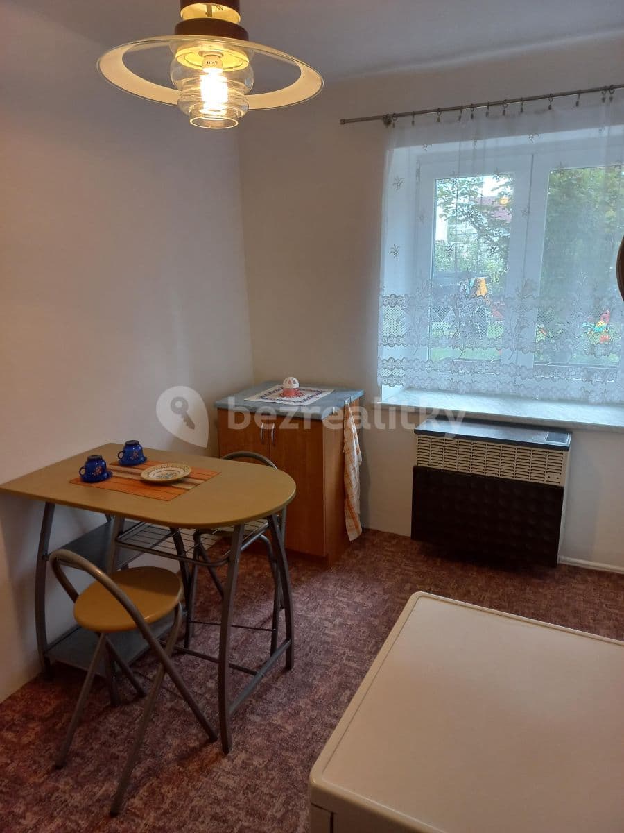 Pronájem bytu 1+1 33 m², Jasmínová, Brno, Jihomoravský kraj Pronájem bytu 1+1 33 m², Jasmínová, Brno, Jihomoravský kraj