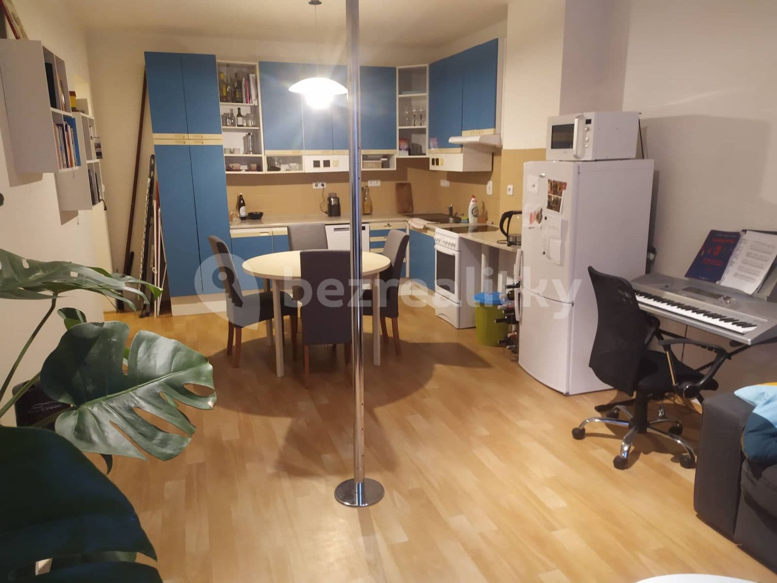 Pronájem bytu 2+kk 48 m², Zderadova, Brno, Jihomoravský kraj Pronájem bytu 2+kk 48 m², Zderadova, Brno, Jihomoravský kraj