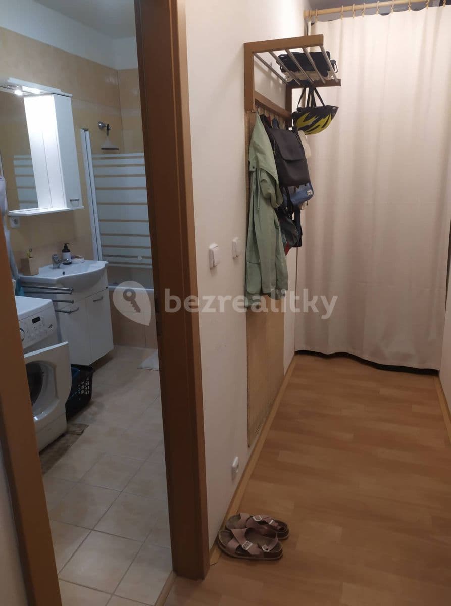 Pronájem bytu 2+kk 48 m², Zderadova, Brno, Jihomoravský kraj Pronájem bytu 2+kk 48 m², Zderadova, Brno, Jihomoravský kraj
