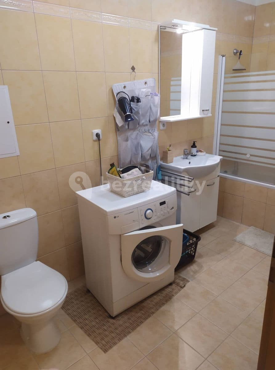 Pronájem bytu 2+kk 48 m², Zderadova, Brno, Jihomoravský kraj Pronájem bytu 2+kk 48 m², Zderadova, Brno, Jihomoravský kraj