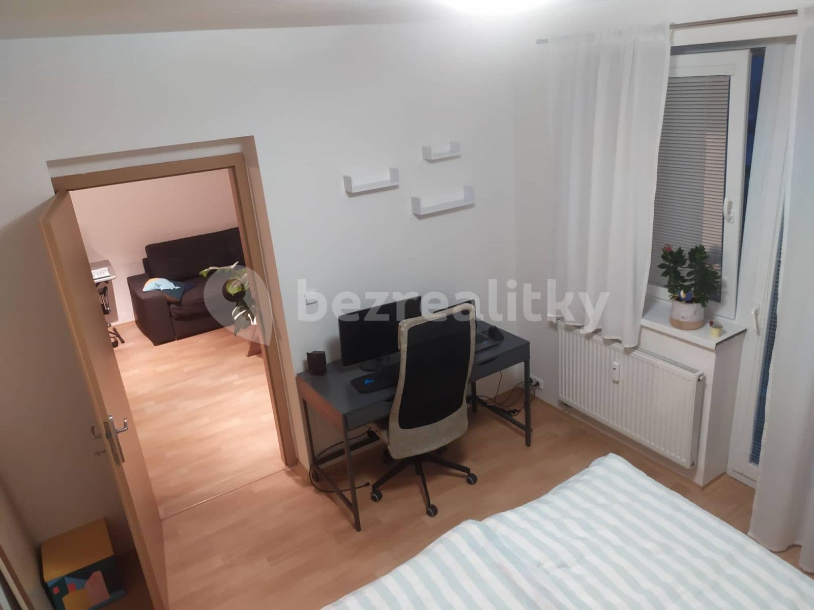 Pronájem bytu 2+kk 48 m², Zderadova, Brno, Jihomoravský kraj Pronájem bytu 2+kk 48 m², Zderadova, Brno, Jihomoravský kraj