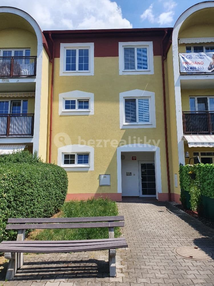 Pronájem bytu 2+kk 51 m², Vestec, Středočeský kraj Pronájem bytu 2+kk 51 m², Vestec, Středočeský kraj