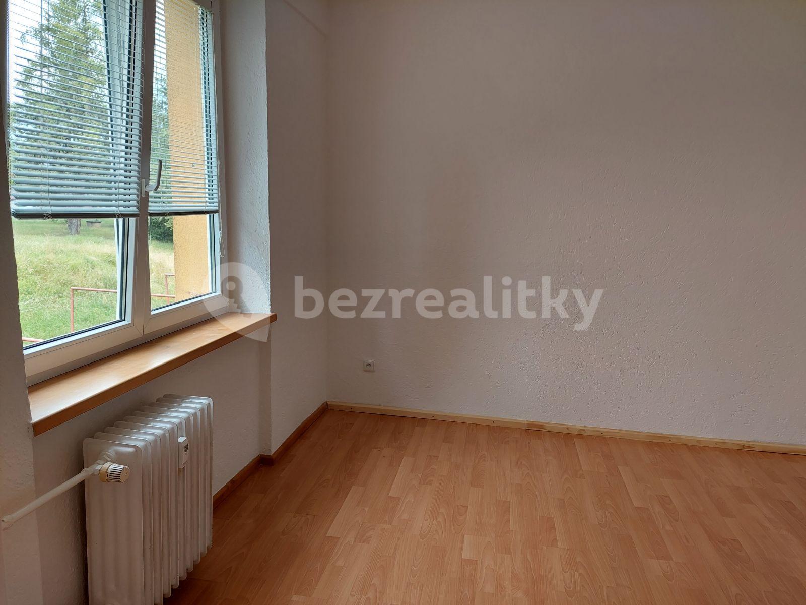 Pronájem bytu 3+1 66 m², Brožíkova, Stříbro, Plzeňský kraj