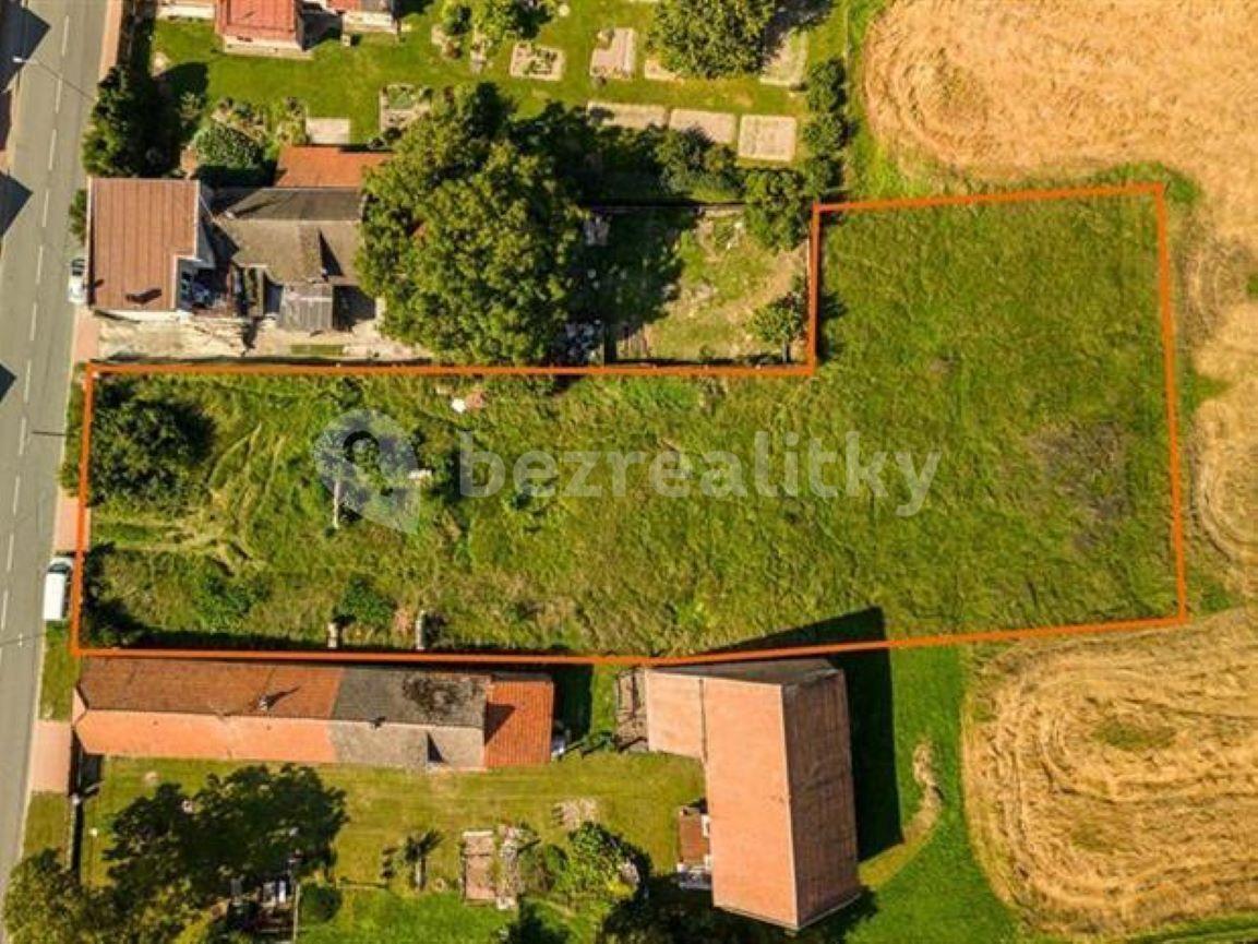 Prodej pozemku 2.134 m², Dvory, Středočeský kraj