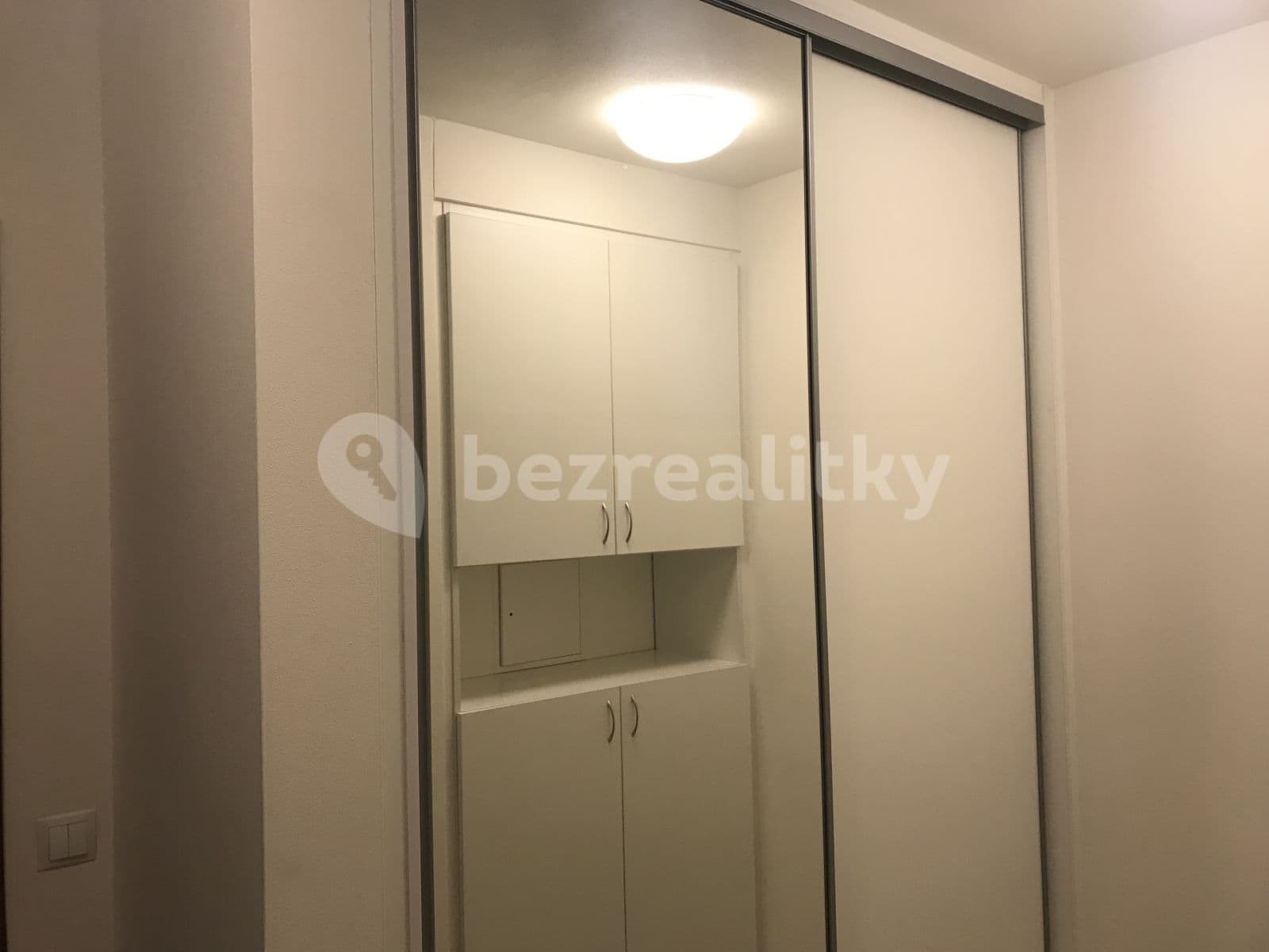 Pronájem bytu 2+kk 58 m², Toufarova, Praha, Praha Pronájem bytu 2+kk 58 m², Toufarova, Praha, Praha