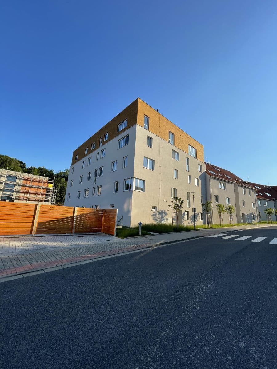 Pronájem bytu 2+kk 60 m², Odolena Voda, Středočeský kraj Pronájem bytu 2+kk 60 m², Odolena Voda, Středočeský kraj