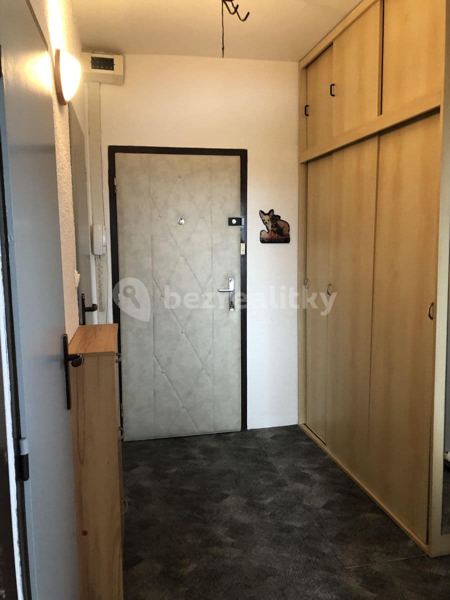 Pronájem bytu 2+1 65 m², Bezová, Liberec, Liberecký kraj Pronájem bytu 2+1 65 m², Bezová, Liberec, Liberecký kraj