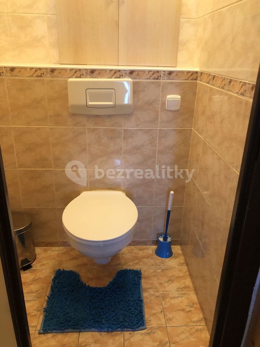 Pronájem bytu 2+1 65 m², Bezová, Liberec, Liberecký kraj Pronájem bytu 2+1 65 m², Bezová, Liberec, Liberecký kraj