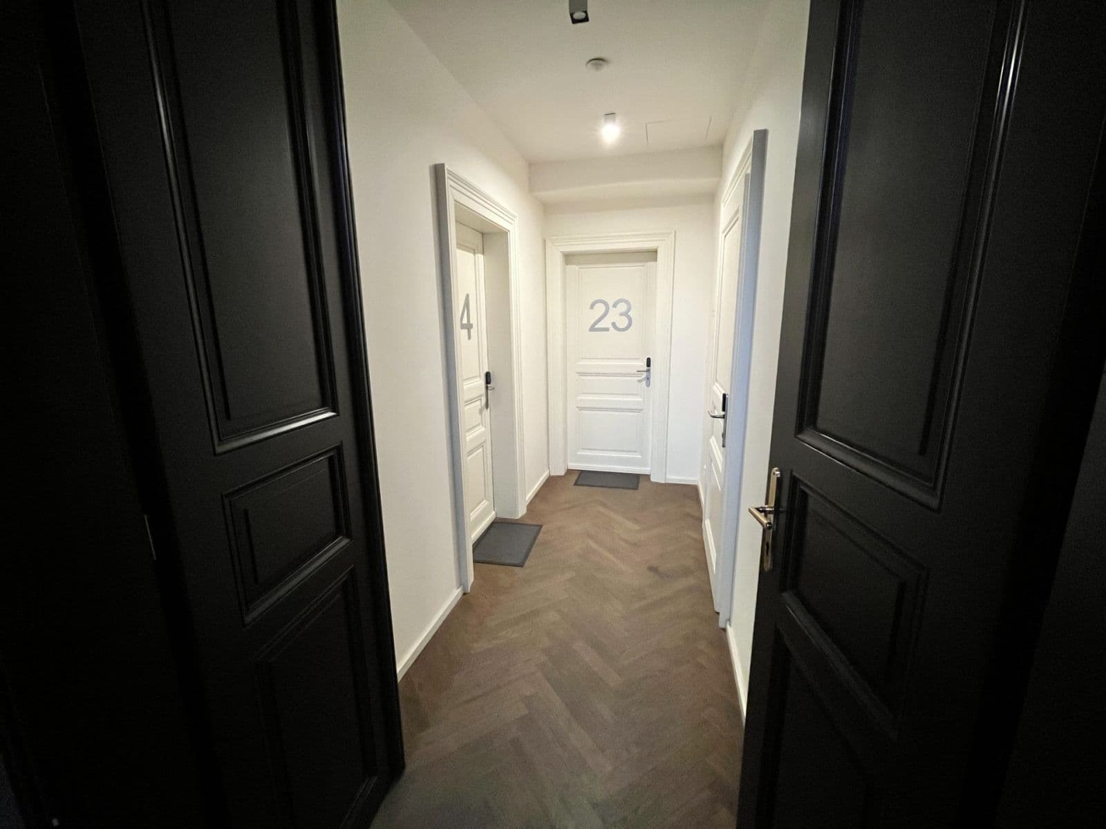 Pronájem bytu 2+kk 45 m², Staropramenná, Praha, Praha Pronájem bytu 2+kk 45 m², Staropramenná, Praha, Praha