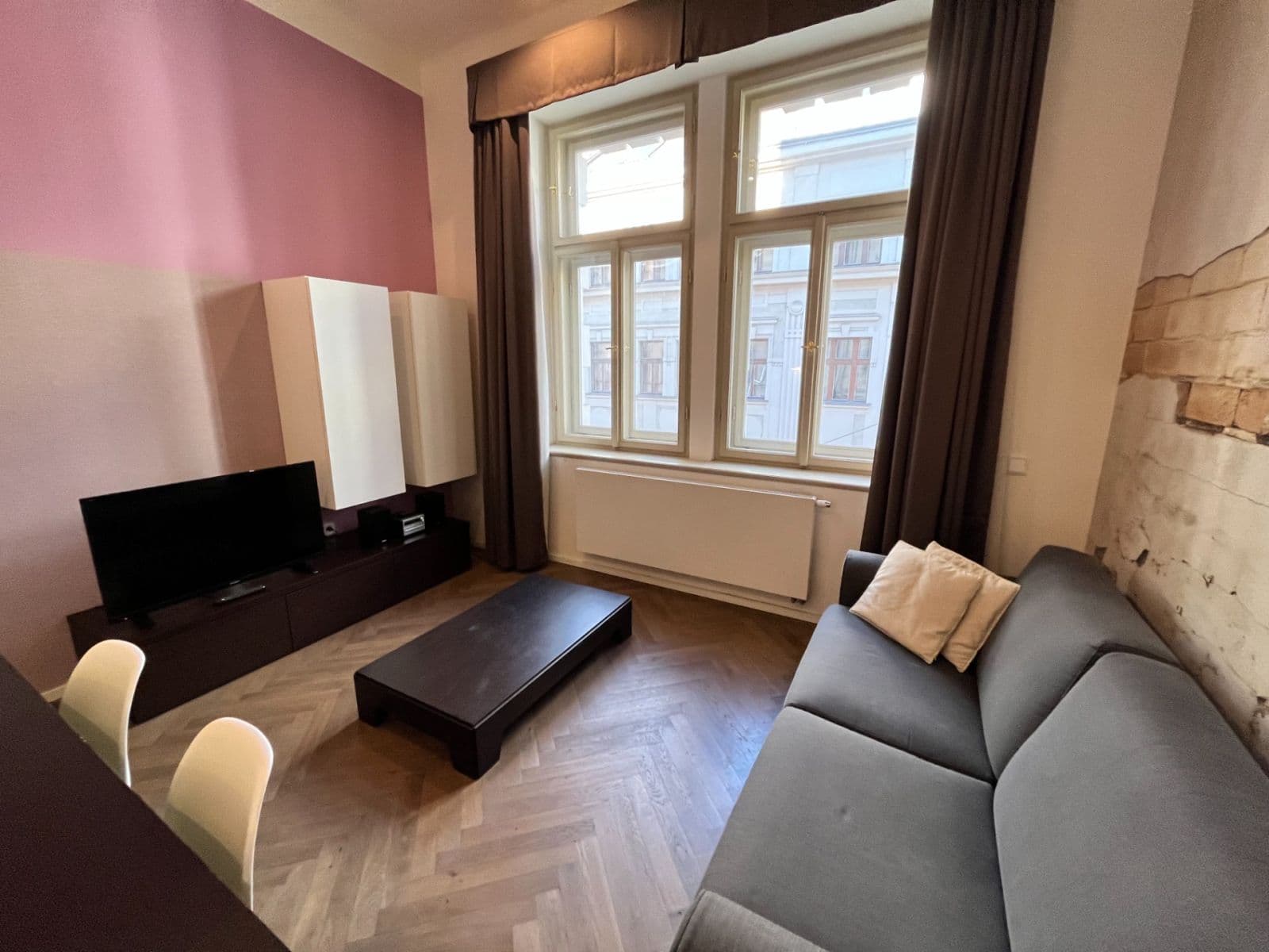 Pronájem bytu 2+kk 45 m², Staropramenná, Praha, Praha Pronájem bytu 2+kk 45 m², Staropramenná, Praha, Praha
