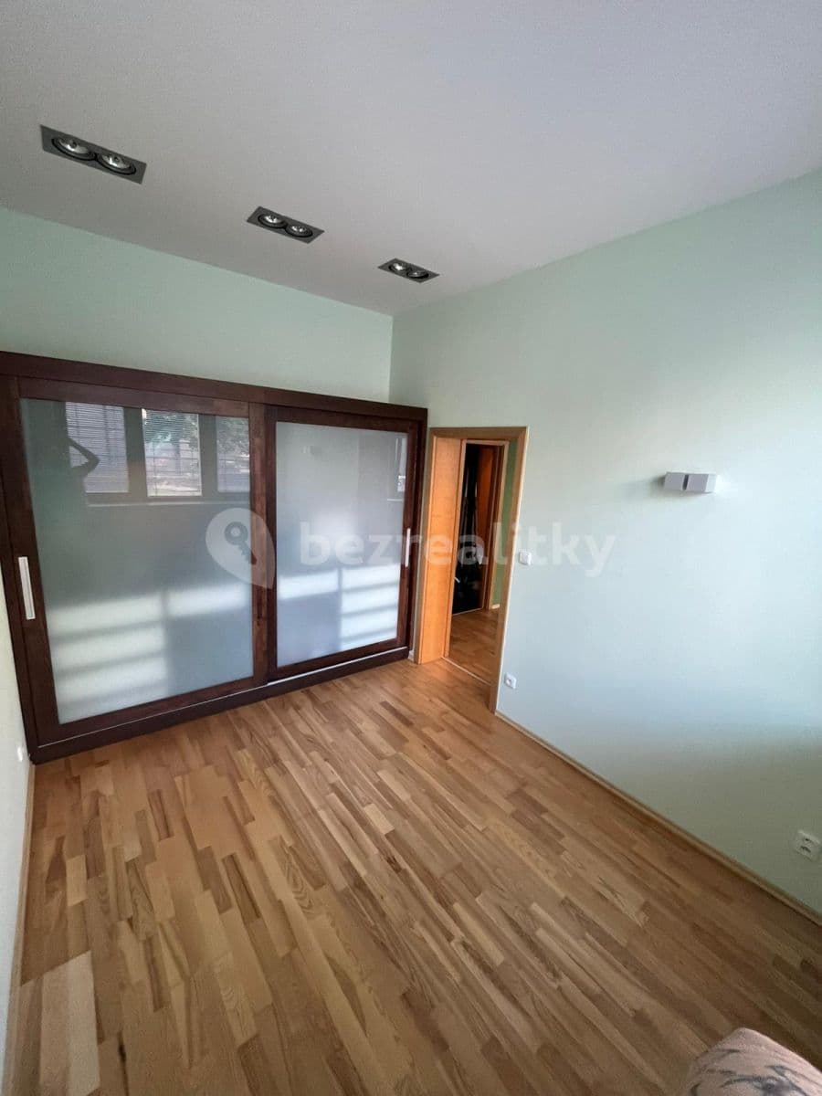 Pronájem bytu 2+kk 47 m², U reálky, Olomouc, Olomoucký kraj Pronájem bytu 2+kk 47 m², U reálky, Olomouc, Olomoucký kraj