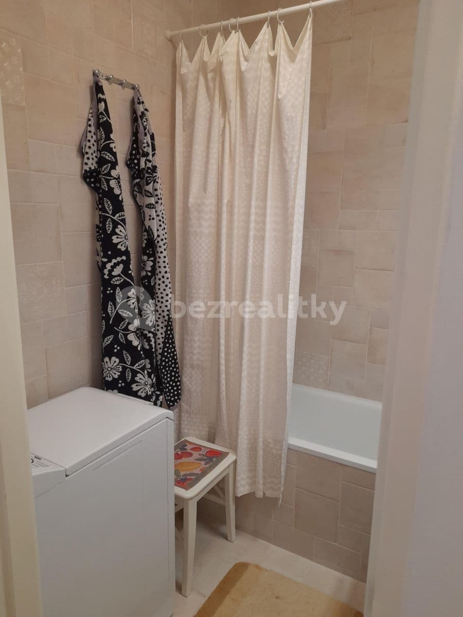 Pronájem bytu 3+1 70 m², Petržalka, Bratislavský kraj Pronájem bytu 3+1 70 m², Petržalka, Bratislavský kraj