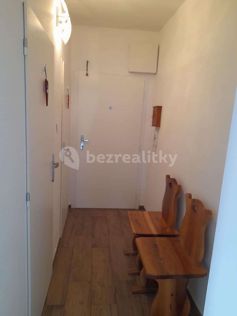 Pronájem bytu 3+1 70 m², Petržalka, Bratislavský kraj