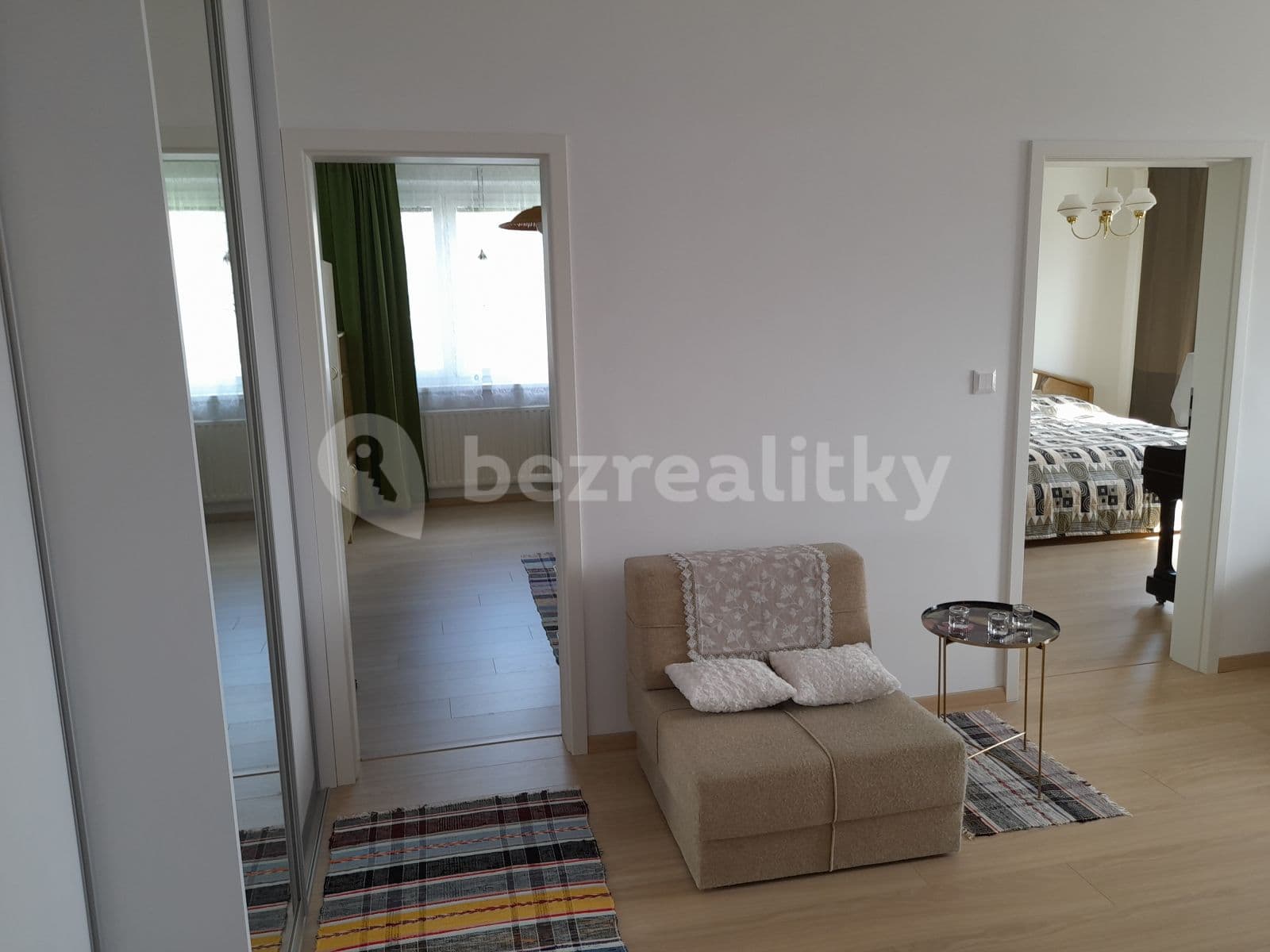 Pronájem bytu 3+1 70 m², Petržalka, Bratislavský kraj Pronájem bytu 3+1 70 m², Petržalka, Bratislavský kraj