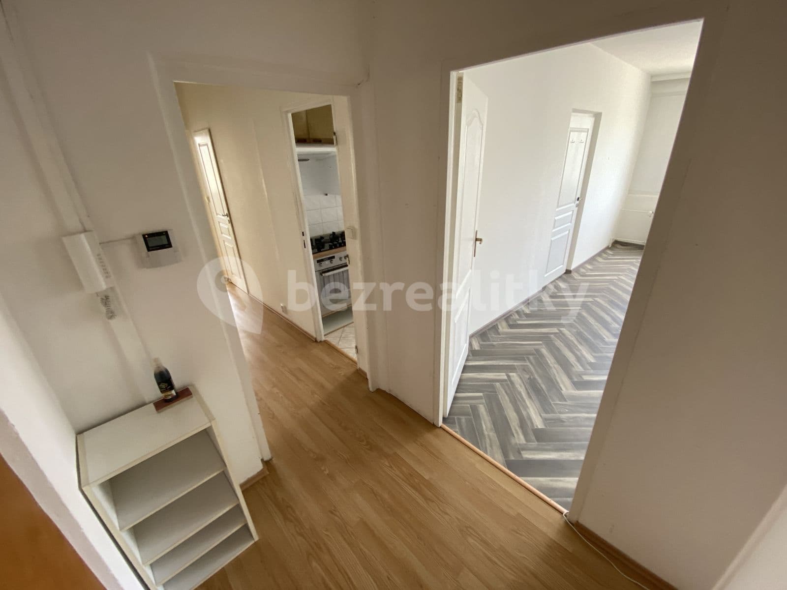 Pronájem bytu 3+1 76 m², Hvozdíková, Praha, Praha Pronájem bytu 3+1 76 m², Hvozdíková, Praha, Praha