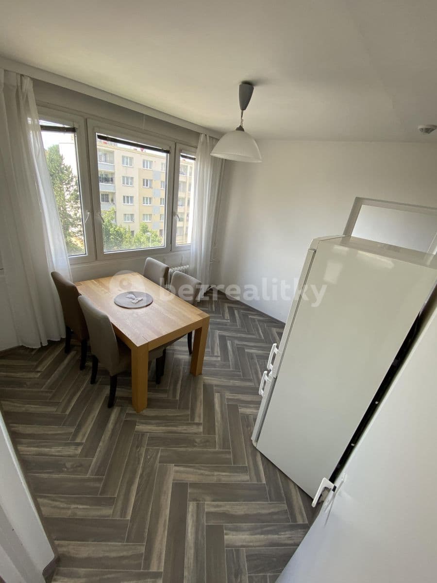 Pronájem bytu 3+1 76 m², Hvozdíková, Praha, Praha Pronájem bytu 3+1 76 m², Hvozdíková, Praha, Praha