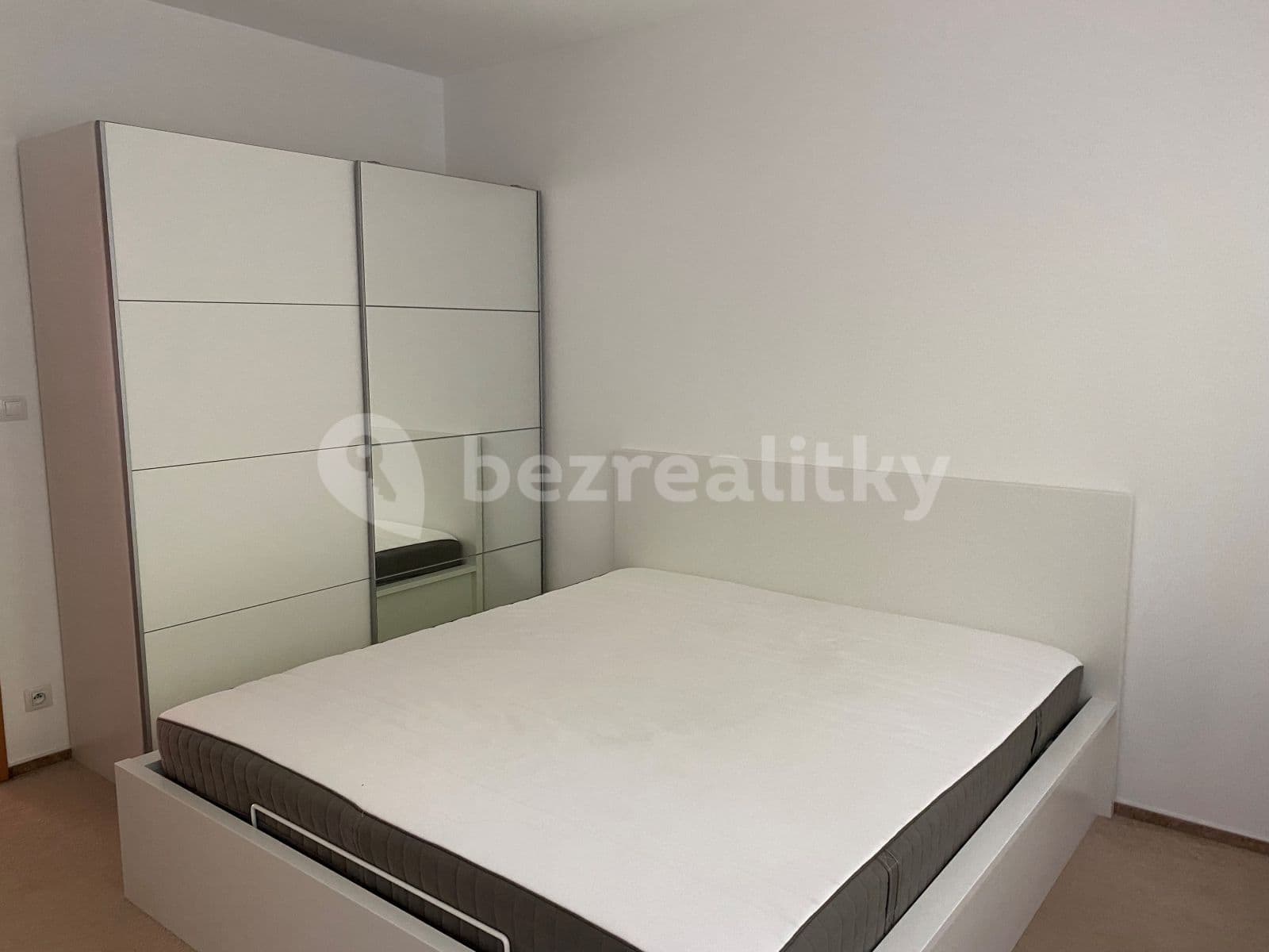 Pronájem bytu 2+kk 53 m², Na Císařce, Praha, Praha Pronájem bytu 2+kk 53 m², Na Císařce, Praha, Praha