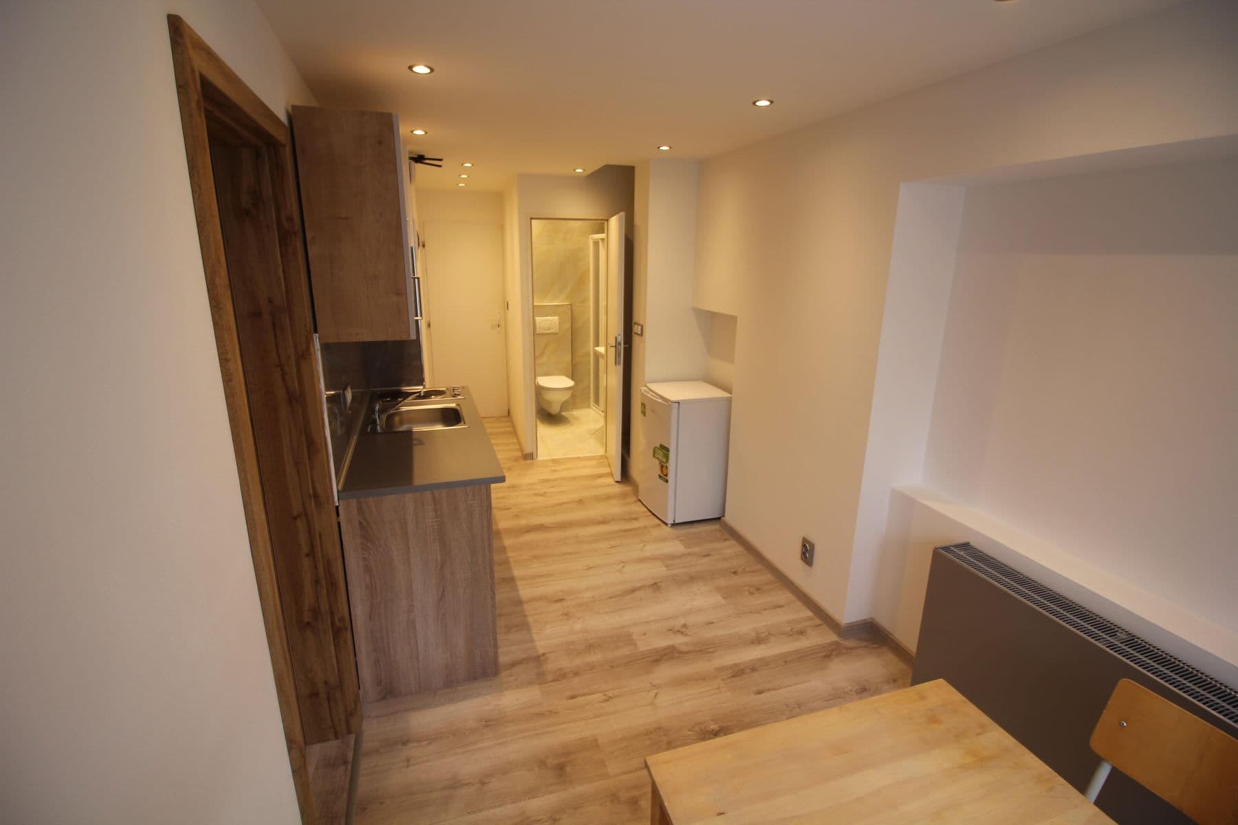 Pronájem bytu 1+1 30 m², Plzeňská, Praha, Praha Pronájem bytu 1+1 30 m², Plzeňská, Praha, Praha