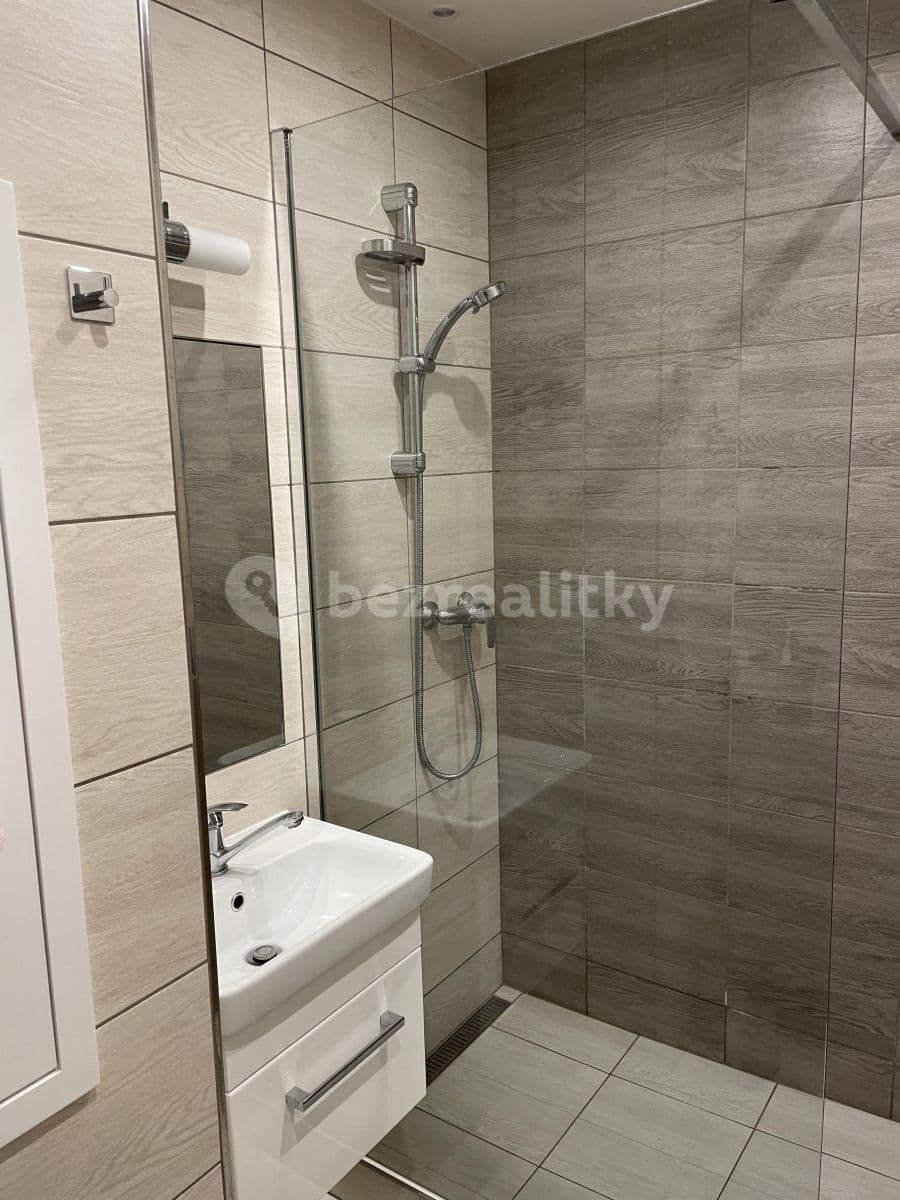 Pronájem bytu 3+1 75 m², Voříškova, Brno, Jihomoravský kraj Pronájem bytu 3+1 75 m², Voříškova, Brno, Jihomoravský kraj