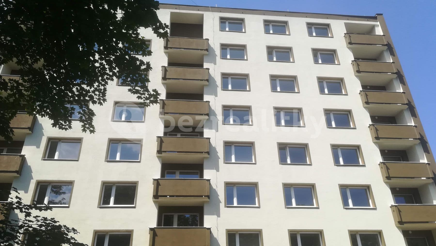 Pronájem bytu Garsoniéra 25 m², Charkovská, Karlovy Vary, Karlovarský kraj Pronájem bytu Garsoniéra 25 m², Charkovská, Karlovy Vary, Karlovarský kraj