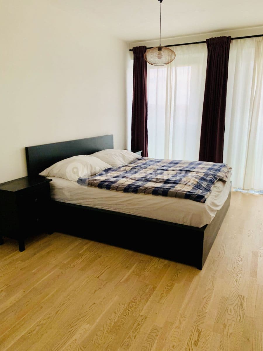 Pronájem bytu 2+kk 71 m², Olšanská, Praha, Praha Pronájem bytu 2+kk 71 m², Olšanská, Praha, Praha
