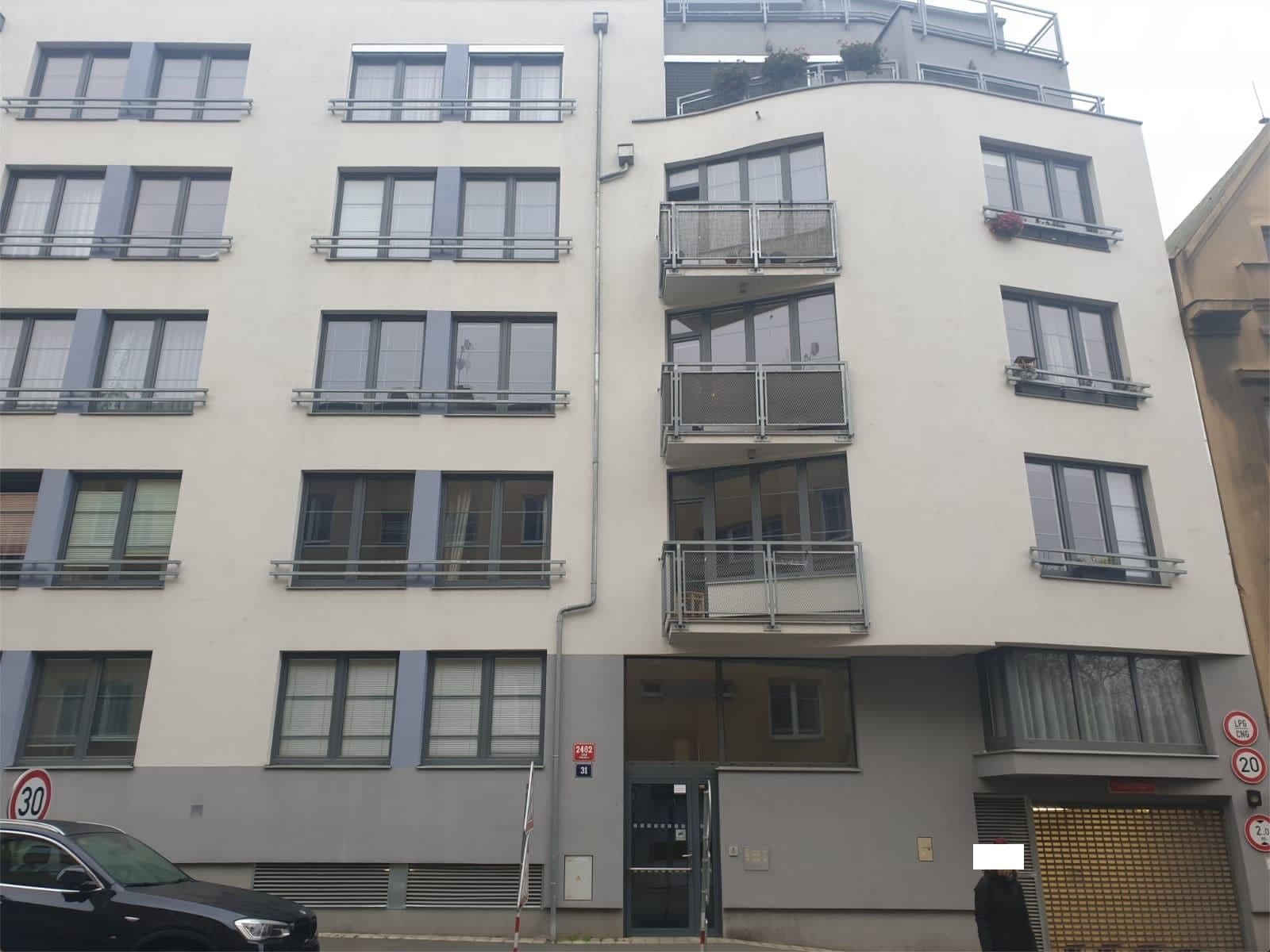 Pronájem bytu 3+kk 80 m², V Zahradách, Praha, Praha Pronájem bytu 3+kk 80 m², V Zahradách, Praha, Praha