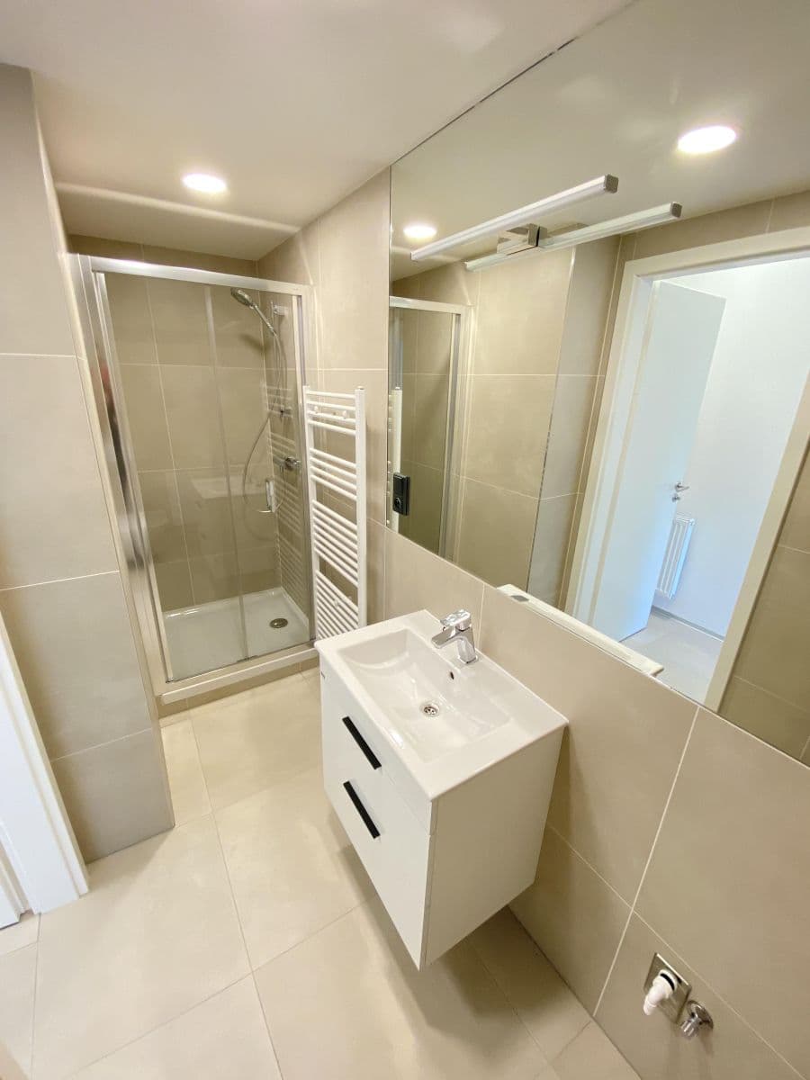 Pronájem bytu 1+kk 31 m², K Vltavě, Praha, Praha Pronájem bytu 1+kk 31 m², K Vltavě, Praha, Praha