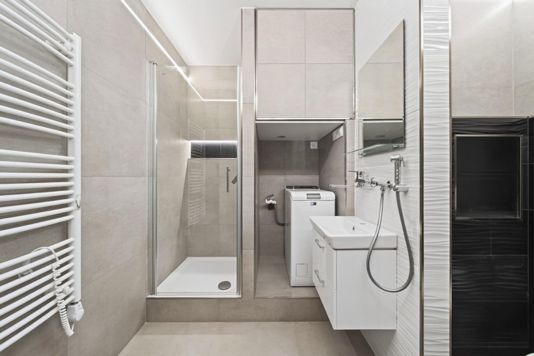 Pronájem bytu 2+1 36 m², Na Vinici III., Klášter, Plzeňský kraj Pronájem bytu 2+1 36 m², Na Vinici III., Klášter, Plzeňský kraj
