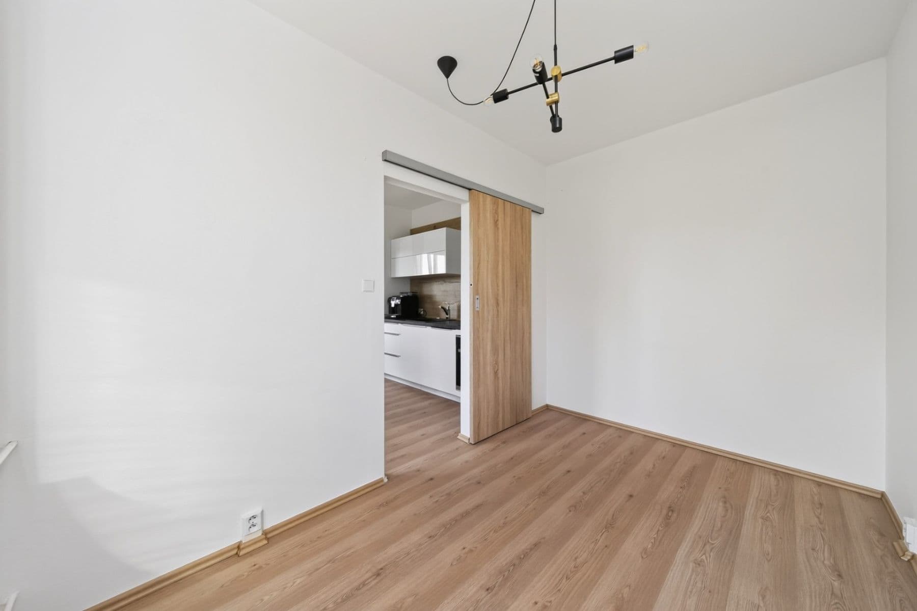 Pronájem bytu 2+1 36 m², Na Vinici III., Klášter, Plzeňský kraj Pronájem bytu 2+1 36 m², Na Vinici III., Klášter, Plzeňský kraj