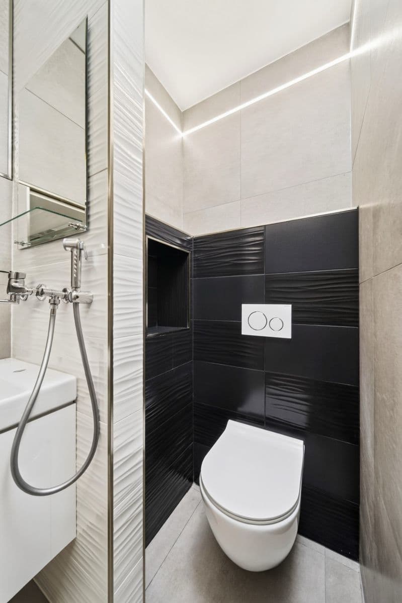 Pronájem bytu 2+1 36 m², Na Vinici III., Klášter, Plzeňský kraj Pronájem bytu 2+1 36 m², Na Vinici III., Klášter, Plzeňský kraj