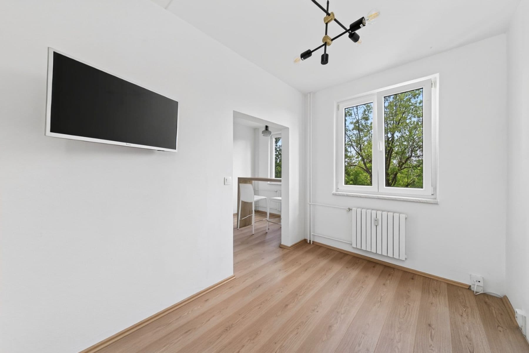 Pronájem bytu 2+1 36 m², Na Vinici III., Klášter, Plzeňský kraj Pronájem bytu 2+1 36 m², Na Vinici III., Klášter, Plzeňský kraj