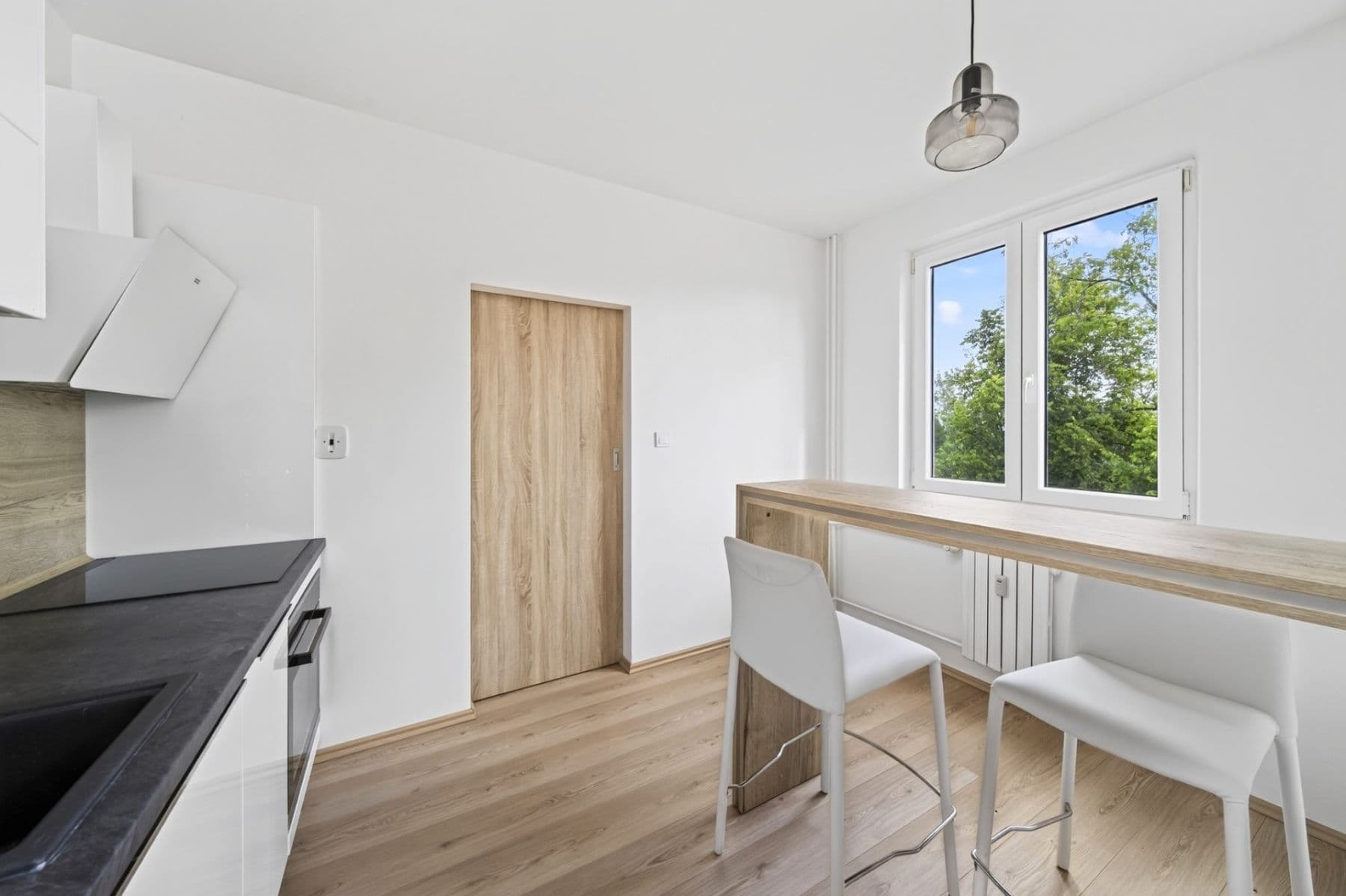Pronájem bytu 2+1 36 m², Na Vinici III., Klášter, Plzeňský kraj Pronájem bytu 2+1 36 m², Na Vinici III., Klášter, Plzeňský kraj