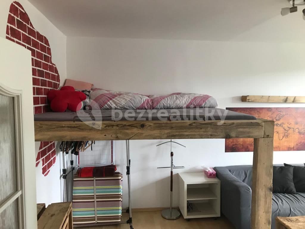 Pronájem bytu 1+1 44 m², Karlova Ves, Bratislavský kraj Pronájem bytu 1+1 44 m², Karlova Ves, Bratislavský kraj