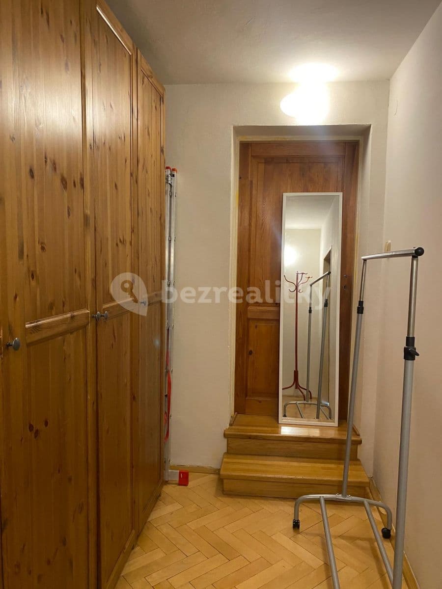 Pronájem bytu 3+1 98 m², Praha, Praha