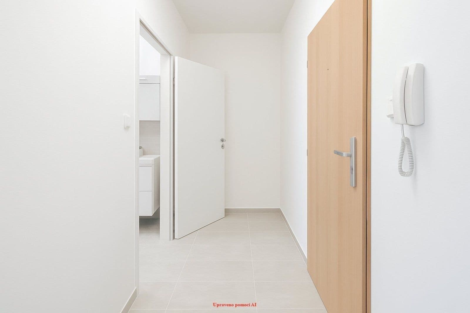 Pronájem bytu 1+kk 29 m², Klimšova, Havířov, Moravskoslezský kraj Pronájem bytu 1+kk 29 m², Klimšova, Havířov, Moravskoslezský kraj