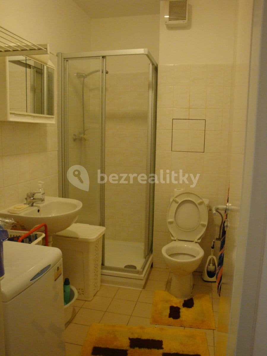 Pronájem bytu 1+kk 31 m², Rotavská, Praha, Praha Pronájem bytu 1+kk 31 m², Rotavská, Praha, Praha