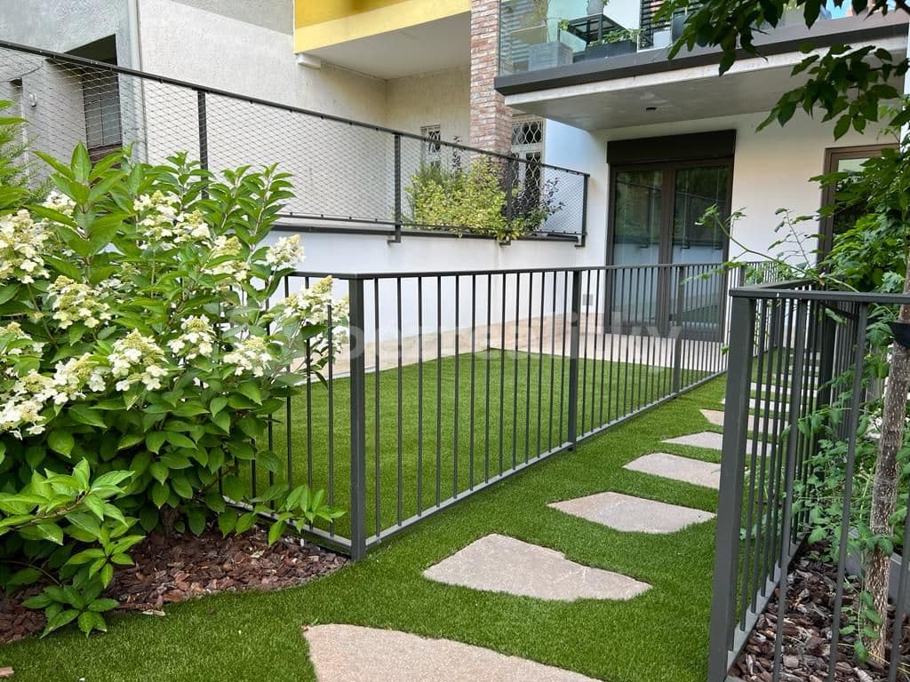 Pronájem bytu 2+kk 45 m², Šumavská, Brno, Jihomoravský kraj Pronájem bytu 2+kk 45 m², Šumavská, Brno, Jihomoravský kraj