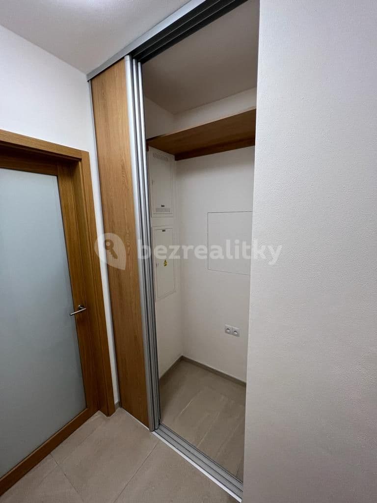 Pronájem bytu 2+kk 45 m², Šumavská, Brno, Jihomoravský kraj Pronájem bytu 2+kk 45 m², Šumavská, Brno, Jihomoravský kraj