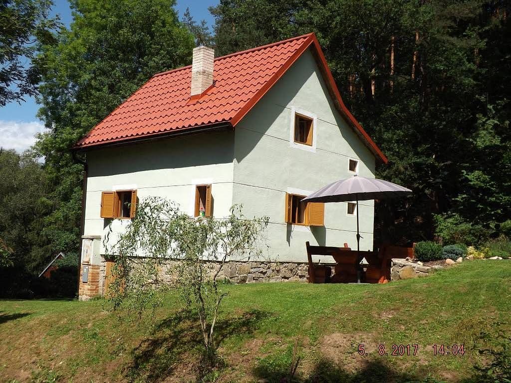 Pronájem chaty, chalupy, Besednice, Jihočeský kraj Pronájem chaty, chalupy, Besednice, Jihočeský kraj