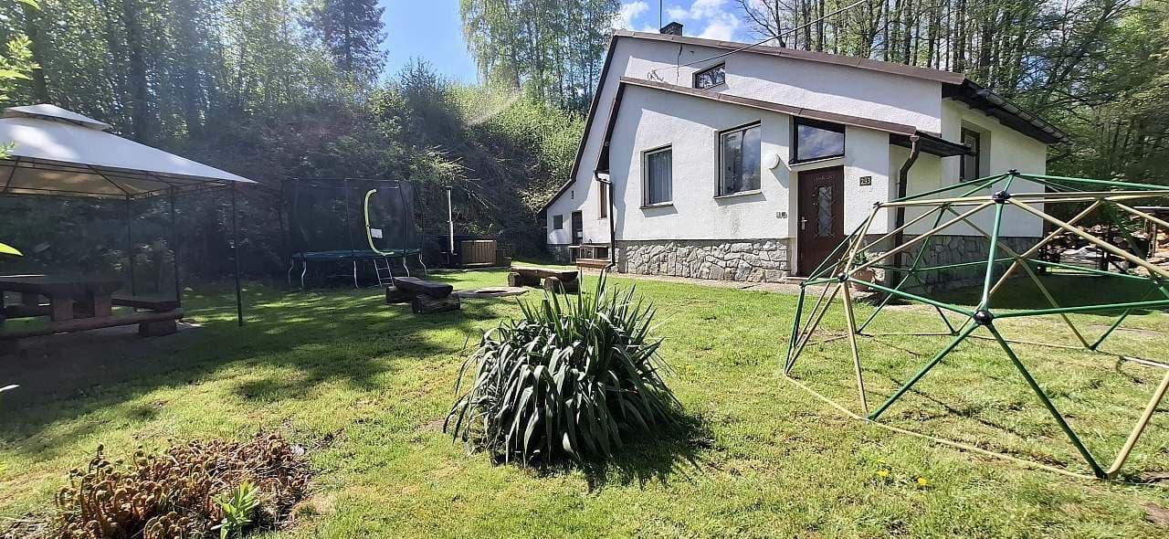 Pronájem chaty, chalupy, Bělá pod Pradědem, Olomoucký kraj Pronájem chaty, chalupy, Bělá pod Pradědem, Olomoucký kraj